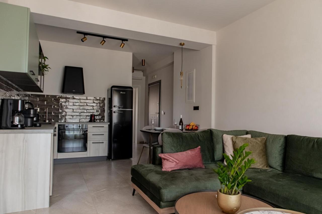 Chelmis Sea Front Apartments - Atlantis Argostoli  Exterior photo